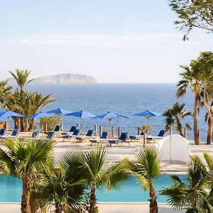 Fergus Style Punta Arabi Hotel